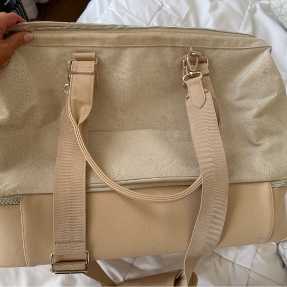 BEIS Tan Weekender - Picture 2 of 5